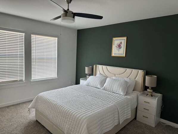 Room - Quiet 3BR Home Near NRG Stadium, Medical Center, Downtown (Houston)