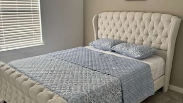 WiFi, bed sheets