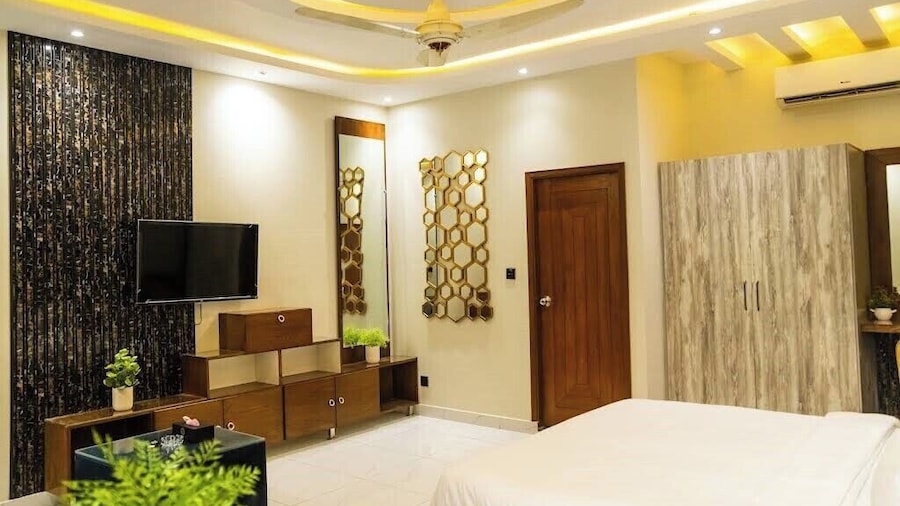 Diplomat Fort Boutique Hotel