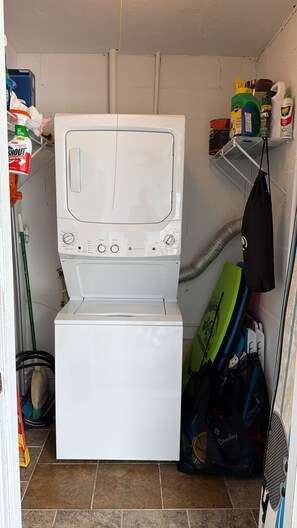 Interior - Charming Family and Pet Friendly Home, Sleeps 9 (St. Augustine)