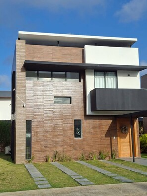 Huis, 3 slaapkamers, terras | Exterieur