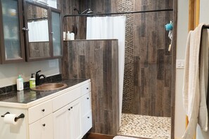Shower, towels, soap, toilet paper - McCarry Lakehouse 
Peaceful Waterfront Escape (Iron River)