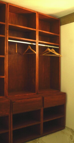 Suite Panorama, beranda, pemandangan laut | Interior