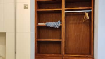 Family Suite, Kitchenette, Sea View | Interior