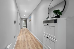 Interior - St Paul’s Stylish 2-Bed Getaway ! (West Midlands)