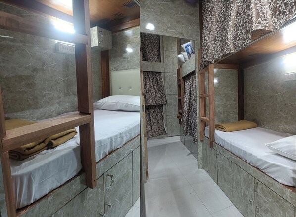 Dormitório compartilhado luxo, vista para a cidade