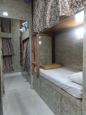 Dormitório compartilhado luxo, vista para a cidade