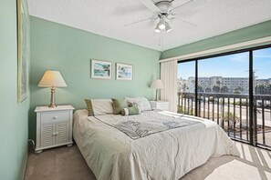 2 Schlafzimmer, Bügeleisen/Bügelbrett, Reisekinderbett, kostenloses WLAN