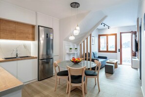 Interior - Aurelia Suite - Old Town Escape ,  Rethymno 2-bedroom apartment (Rethymno)