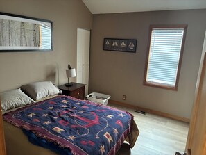 2 Schlafzimmer, Bügeleisen/Bügelbrett, WLAN, Bettwäsche