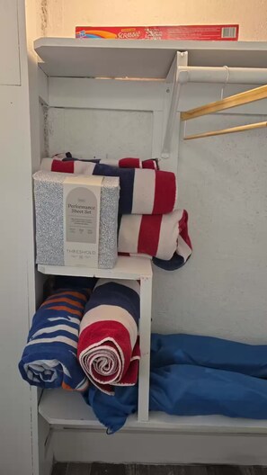 Miscellaneous - Cozy Private Cottage Close To Downtown and Beaches (West Palm Beach)