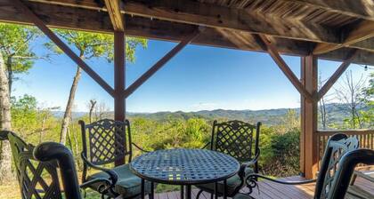 Lost But Found - Beautiful Mountain Home