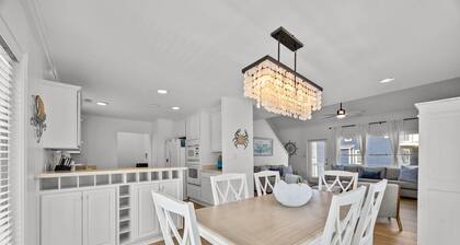 Golden Hour Getaway | Sleeps 12 | Pool + Beach