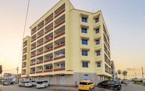 Exterior - Cozy 1-bedroom apartment in beautiful Mombasa with a coolfresh air (Mombasa)