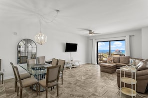 TV - Orgins 1501- Luxury 3 Bedroom Sky-High Penthouse (Panama City Beach)