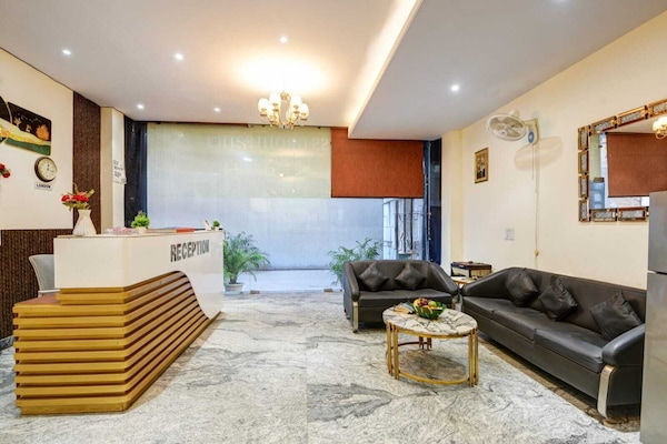 Quarto casal clássico, vista para a cidade | Saguão