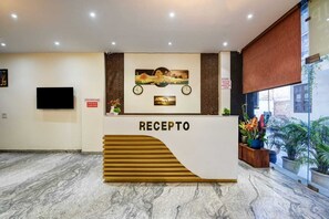 Lobby - SS GROUP OF HOTELS AT IGI AIRPORT DELHI (New Delhi)