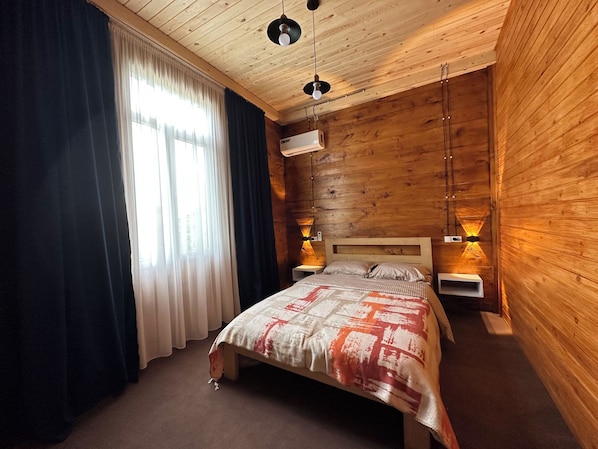 Chambre classique double, balcon, vue sur la montagne