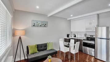 ์ปดํฌํธ๋ฃธ | ๊ฑฐ์ค ๊ณต๊ฐ