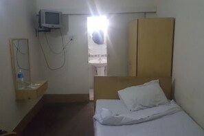 Room - Sky Rooms Hotel (Karachi)