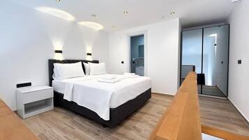 Căn hộ phong cách cổ điển, quang cảnh biển