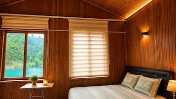 Deluxe Room, River View