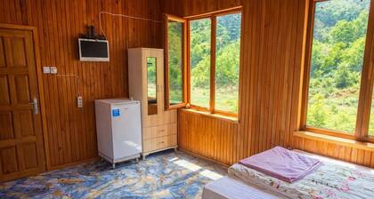 Kapuzbasi Uçar Pansiyon