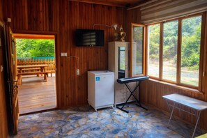 Deluxe Room, River View | Interior - Kapuzbasi Uçar Pansiyon (Kayseri)