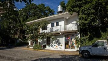 Basic-studiolejlighed - balkon - byudsigt | Udendørsområde