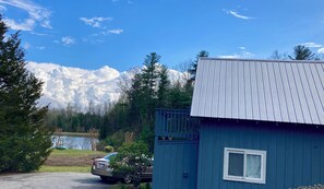 Property grounds - Private Barn Stay w/ Lake Access – QuietStay, No TV/Internet (Saluda)