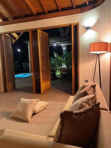 Private Villa with Pool and Gardens