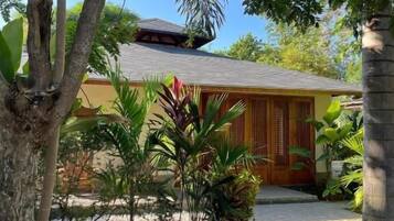 Biệt thự Superior, quang cảnh vườn | Ngoại thất