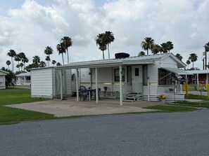 Exterior - Resort Style Living in Friendly Gated Community (San Benito)