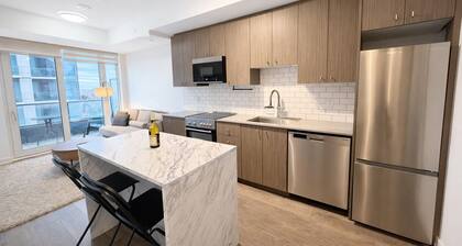 Stylish Oasis Condo | Gym, Bowling, Pool, Hot Tub