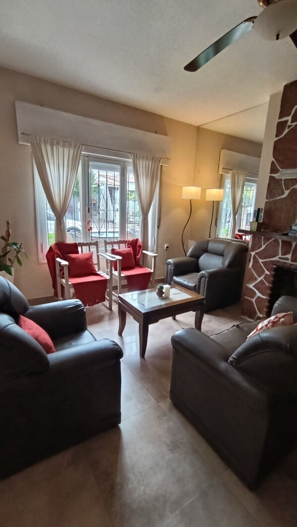 Living area - Altas Cumbres Hotel & Apart (Villa Carlos Paz)