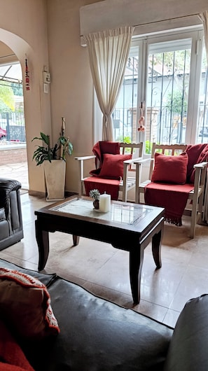 Living area - Altas Cumbres Hotel & Apart (Villa Carlos Paz)