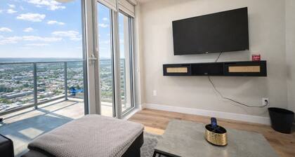 Home In The Clouds | Downtown Retreat | Gym