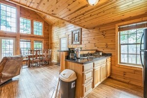 Family Cabin, Pets Allowed | Interior