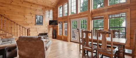 家庭小屋, 允许带宠物 | 住宿内部