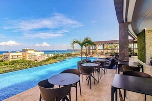 Pool - Perfect Place 211 | Studio, Rooftop Pool & Gym (Playa del Carmen)