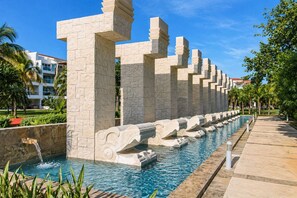 Pool - Playa Condo: Beach, Pool, & Family Fun! (Playa del Carmen)