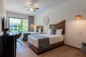 Iron/ironing board, WiFi, bed sheets - Playacar Studio · Resort Pools · Near 5th Ave (Playa del Carmen)