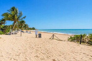 On the beach - MAREAZUL 516N | Beachfront 3BR Condo | Playa (Playa del Carmen)