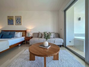 3 bedrooms, iron/ironing board, WiFi, bed sheets - MAREAZUL 516N | Beachfront 3BR Condo | Playa (Playa del Carmen)