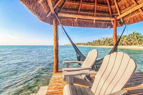 Beachfront home private pool, jacuzzi, sauna