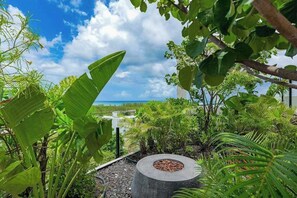 Property grounds - Beachfront 2BR | Rooftop Pool | Playa (Playa del Carmen)