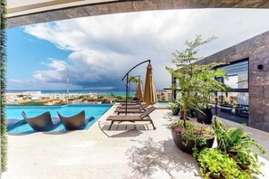 Pool - Playa del Carmen Studio: Rooftop Pool & Gym (Playa del Carmen)
