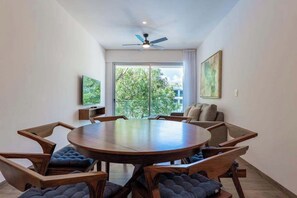 Dining - Playacar 1BR Condo | Pools, Balcony & WiFi (Playa del Carmen)