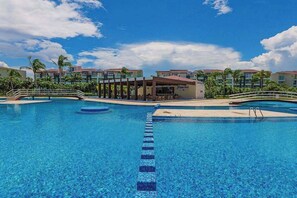 Pool - Oceanfront Studio | Pool & Beach | Playa (Playa del Carmen)