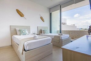 Spa - Modern Playa Condo - Rooftop Pool - 2BR/2BA (Playa del Carmen)